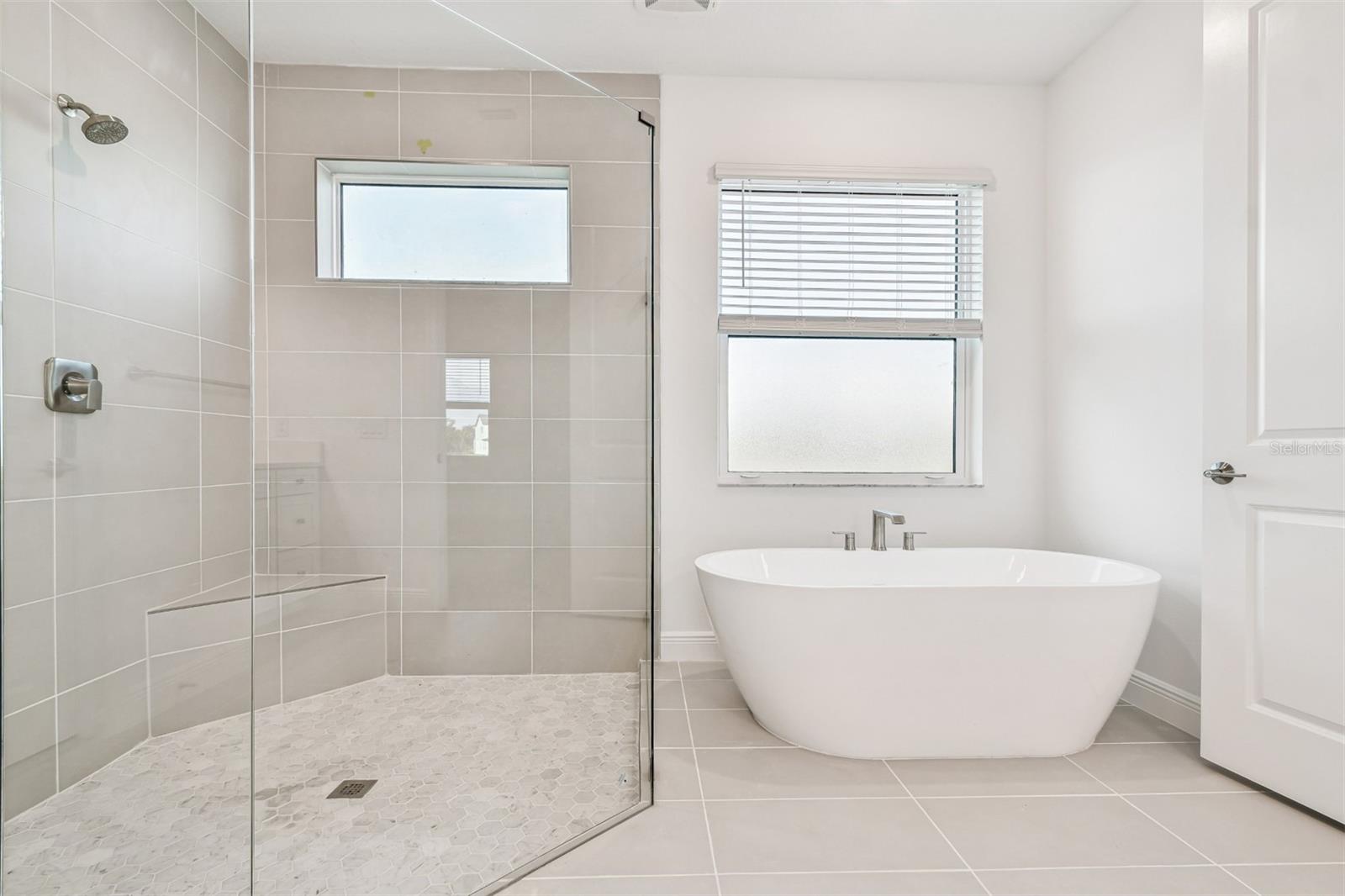 Image 21 of 41 For 3678 142nd Terrace E