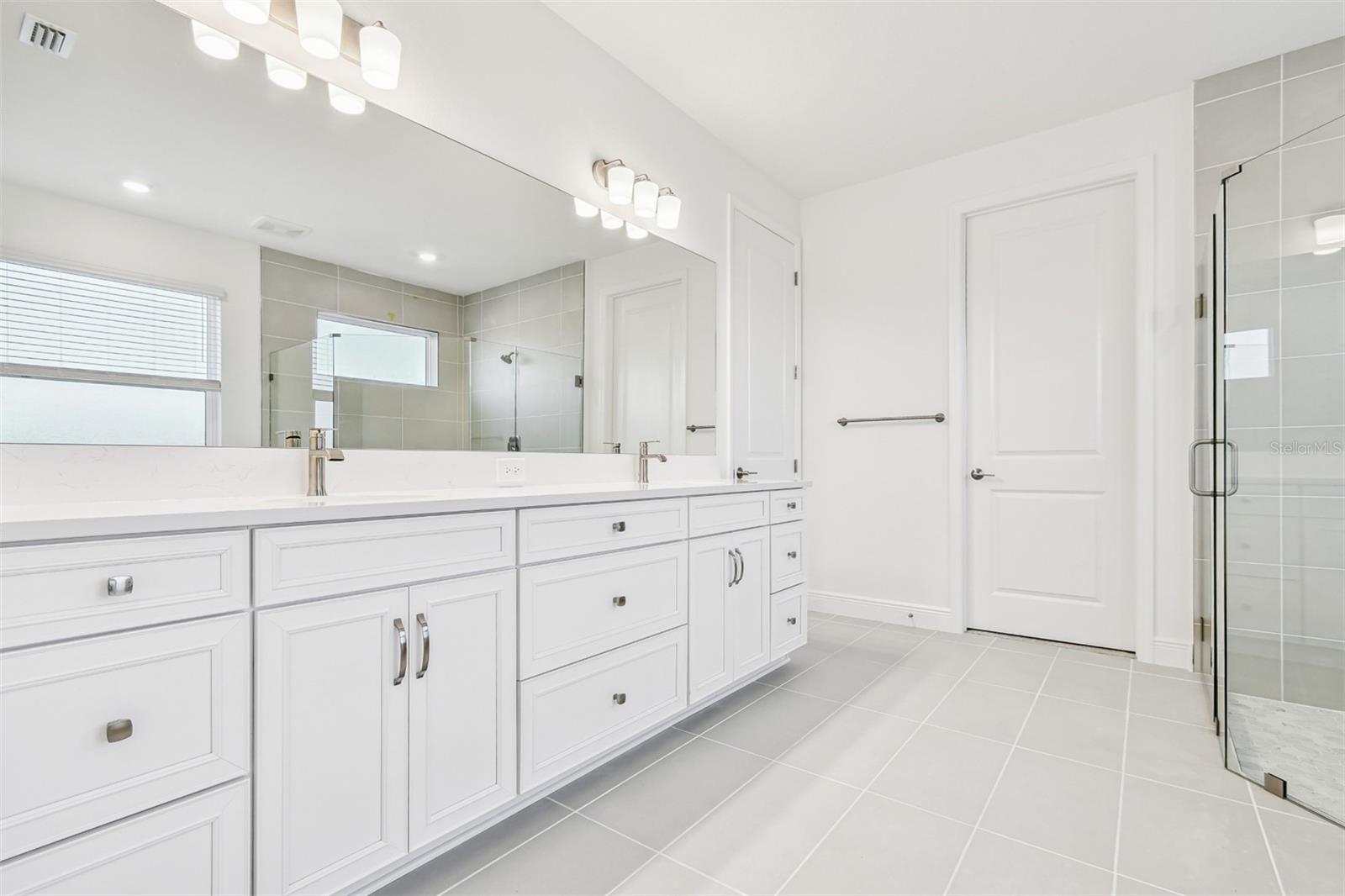 Image 22 of 41 For 3678 142nd Terrace E