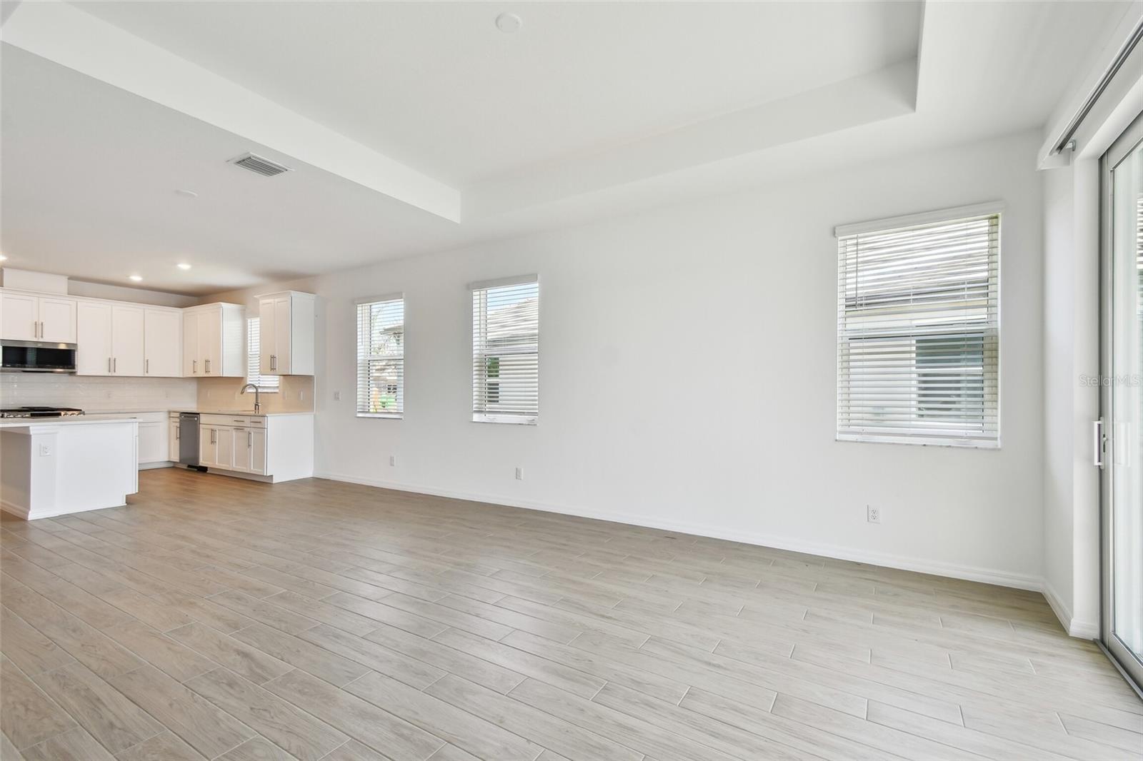 Image 13 of 44 For 18071 Cherished Loop