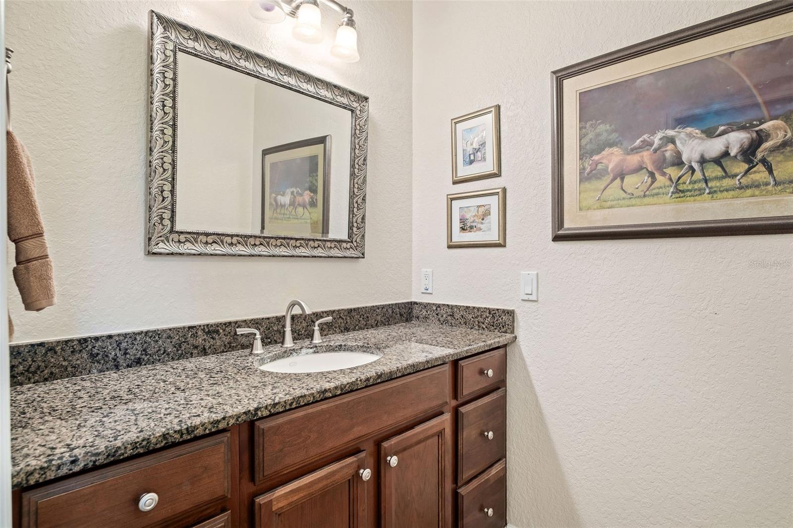 Image 24 of 42 For 36752 Nashua Boulevard