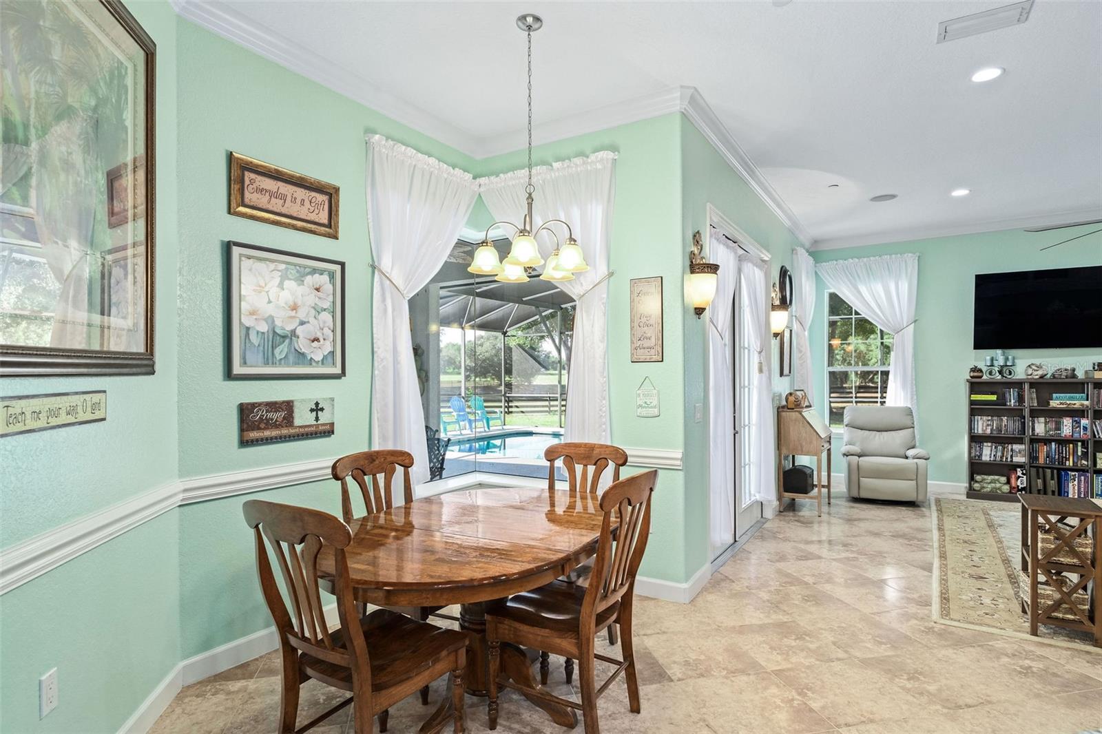 Image 7 of 42 For 36752 Nashua Boulevard