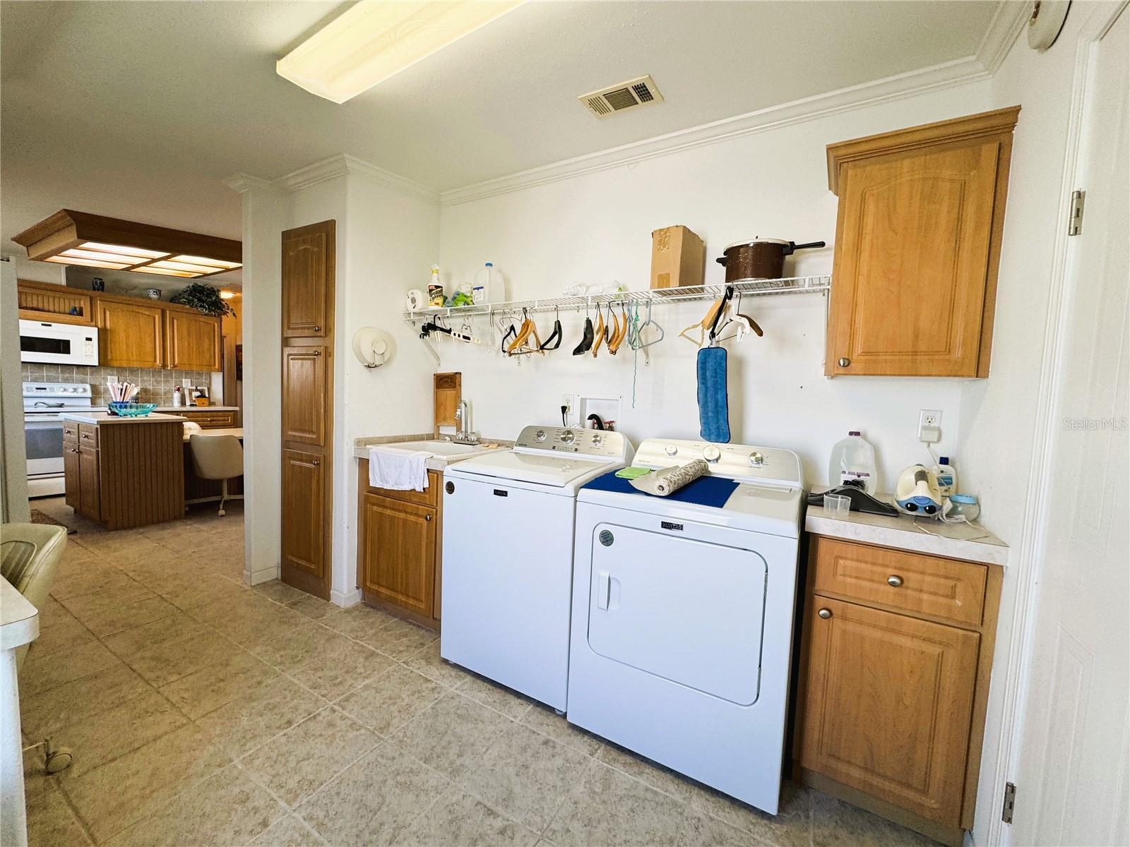 Image 28 of 65 For 107 Hibiscus Way