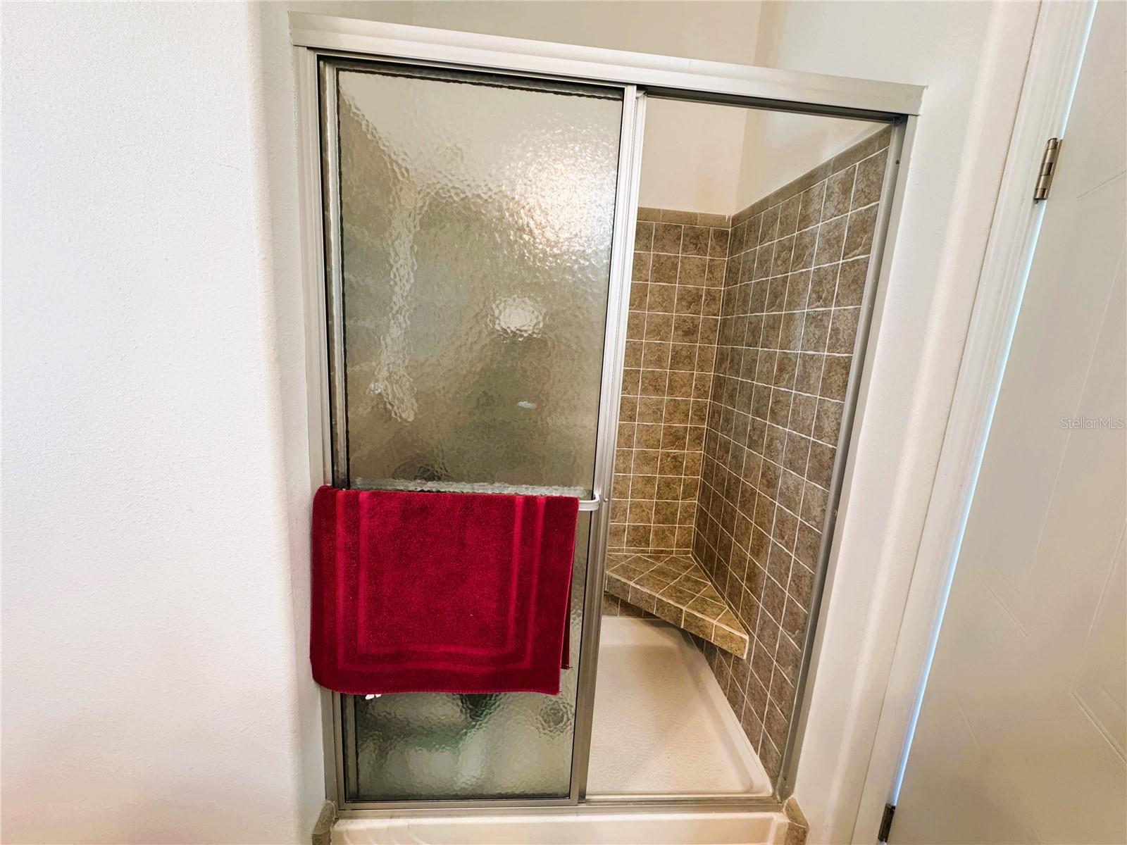 Image 47 of 65 For 107 Hibiscus Way