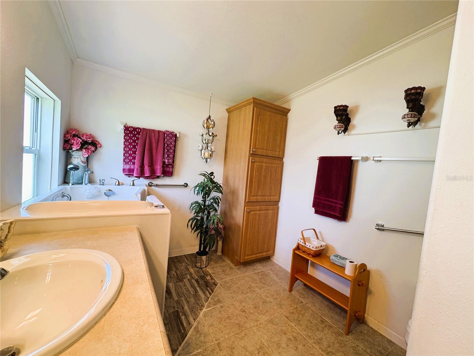 Image 49 of 65 For 107 Hibiscus Way