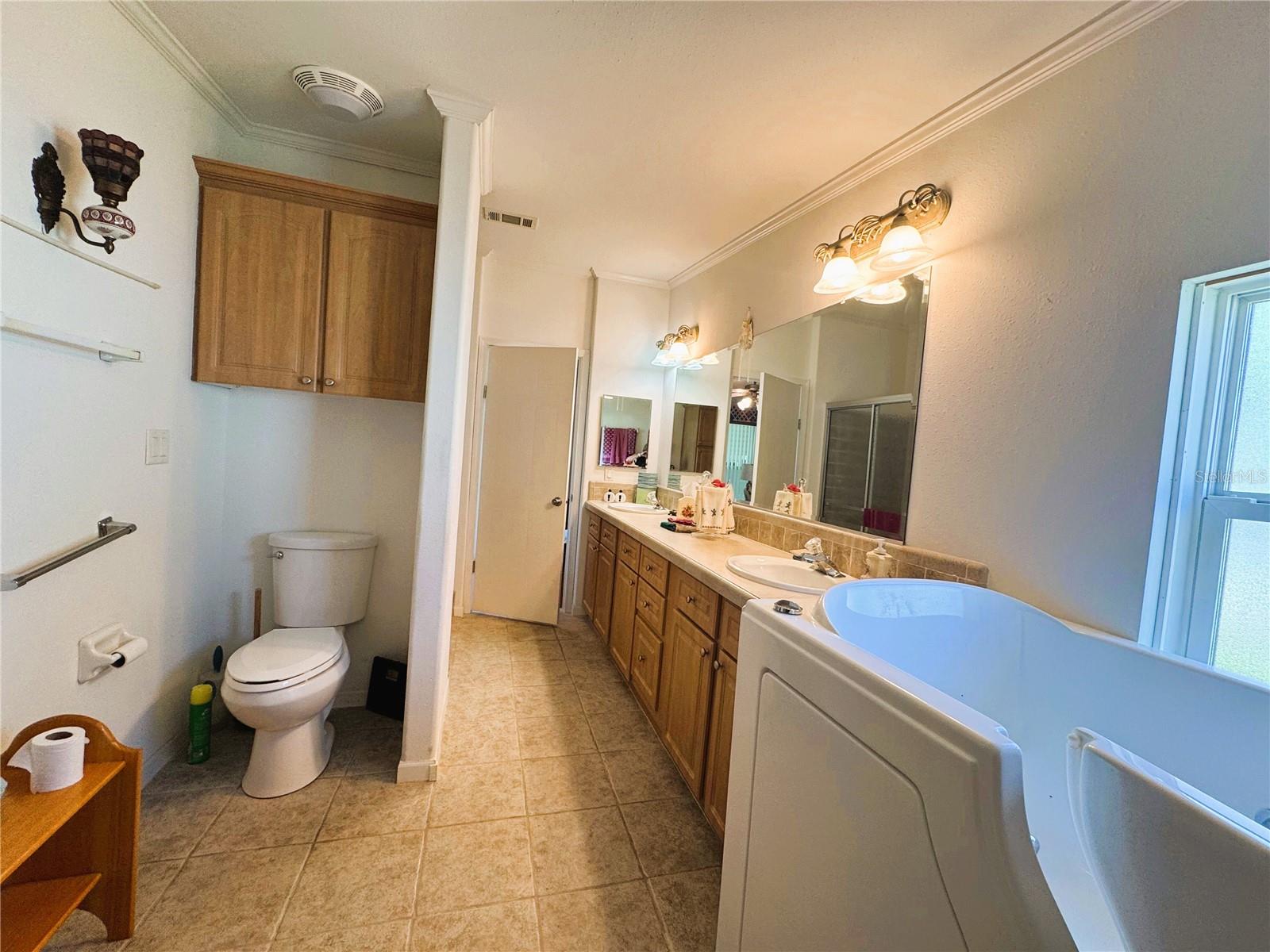 Image 51 of 65 For 107 Hibiscus Way