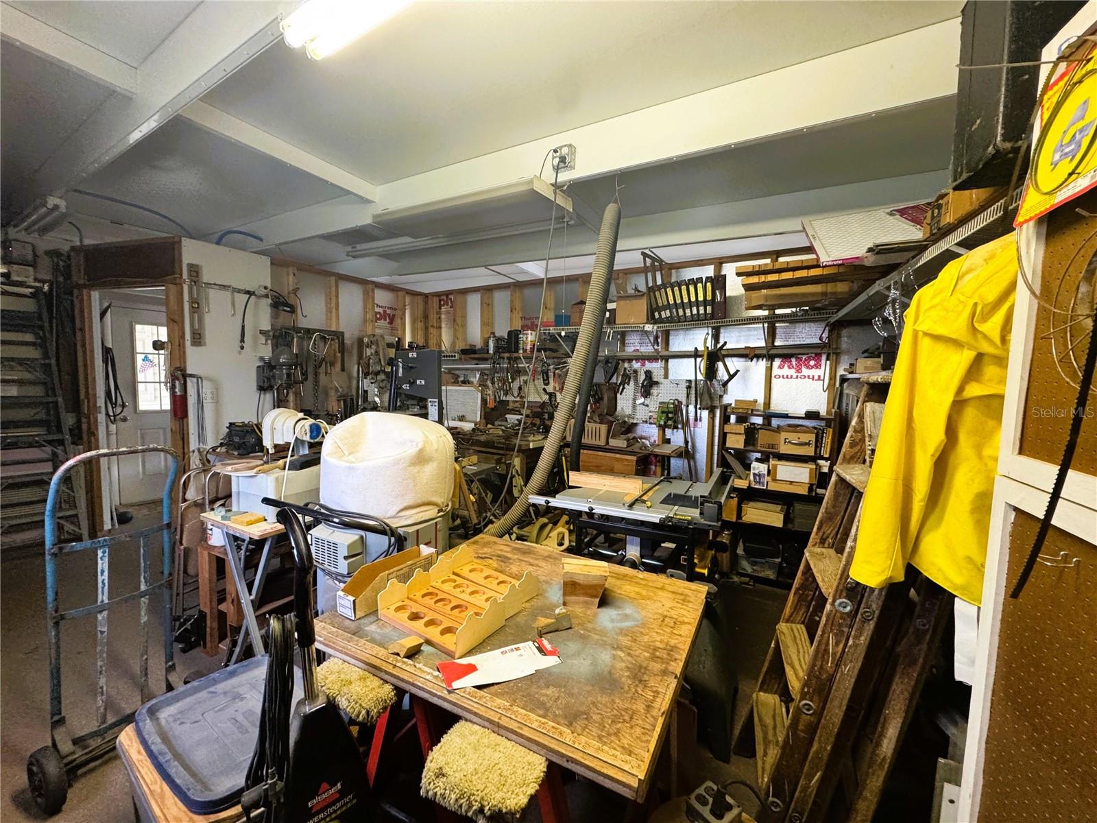 Image 60 of 65 For 107 Hibiscus Way