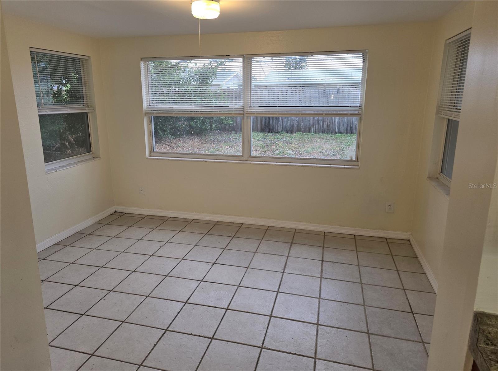 Image 11 of 29 For 4725 Blossom Drive