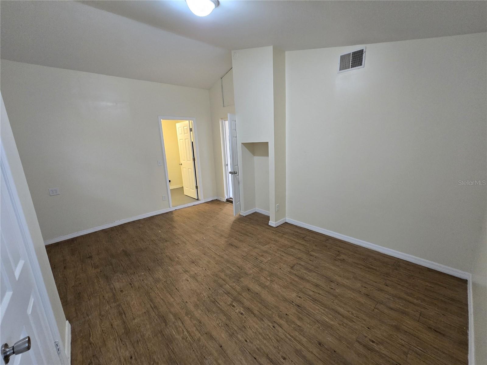 Image 17 of 29 For 4725 Blossom Drive