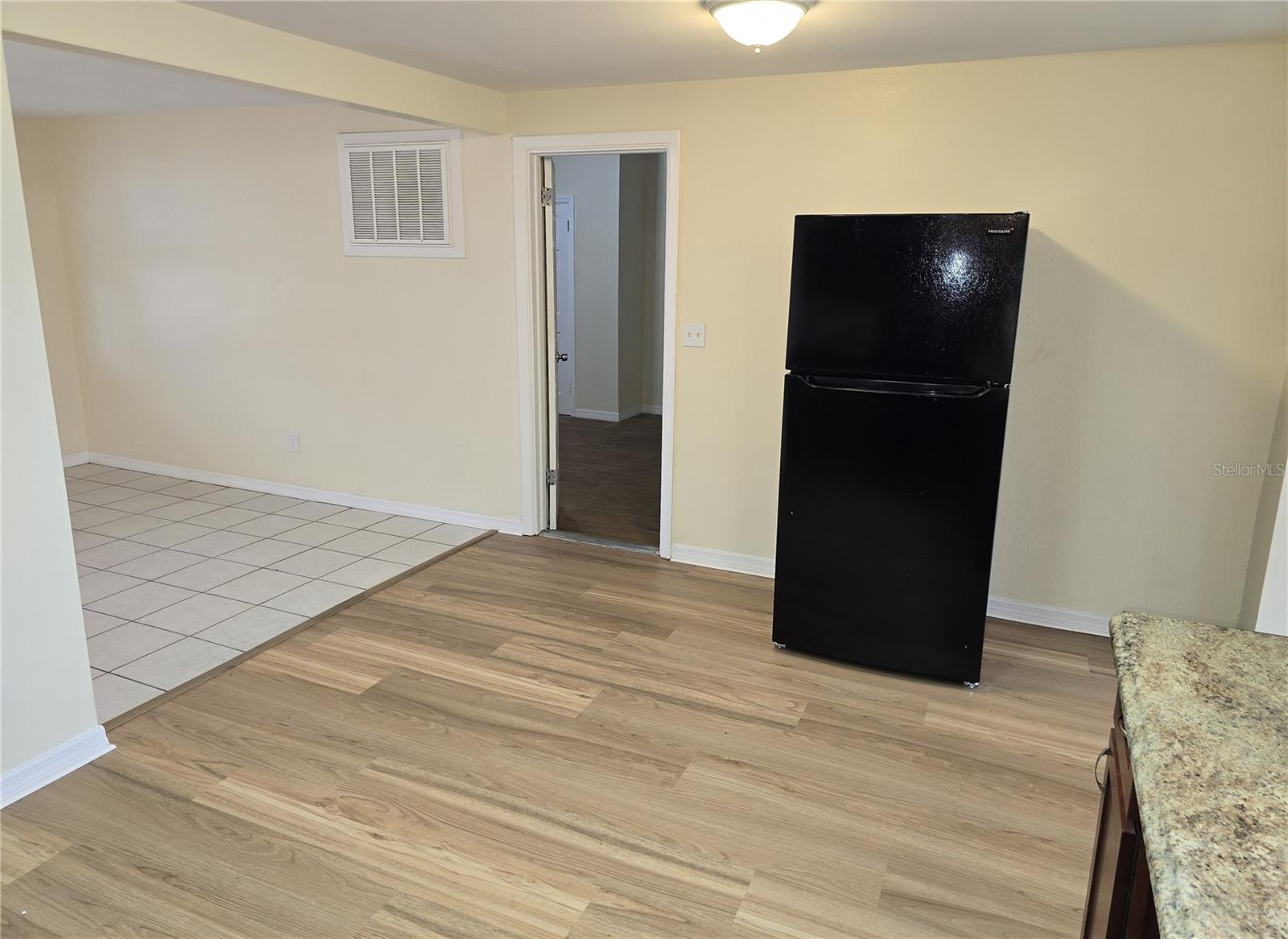 Image 21 of 29 For 4725 Blossom Drive