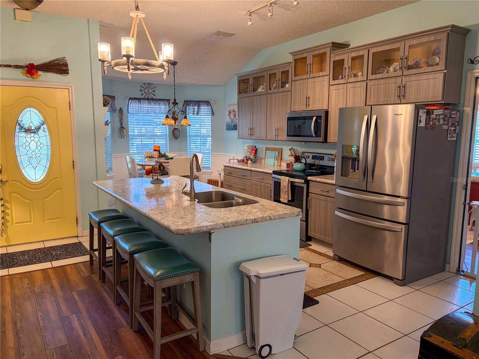 Image 11 of 24 For 1580 Dorset Drive