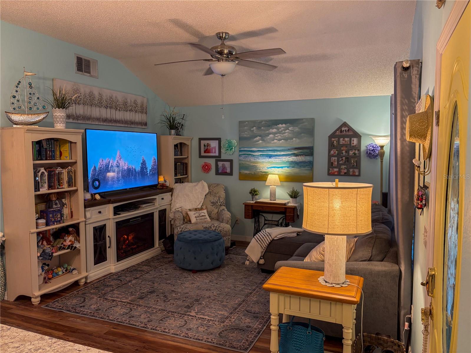 Image 6 of 24 For 1580 Dorset Drive