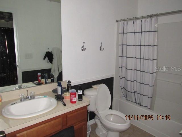 Image 9 of 11 For 1944 Greenwood Valley Drive