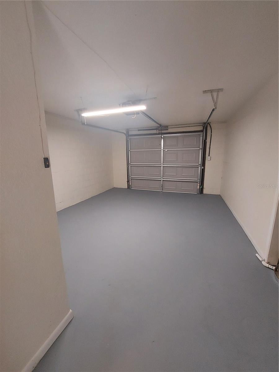 Image 18 of 41 For 253 Blue Lake Avenue