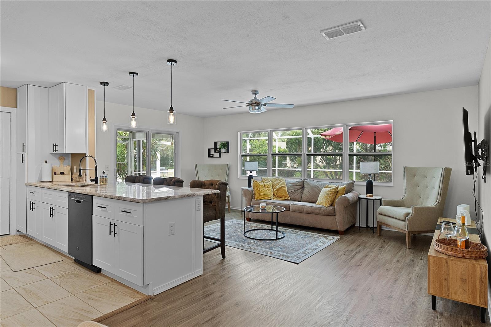 Image 13 of 48 For 1411 Juarez Place