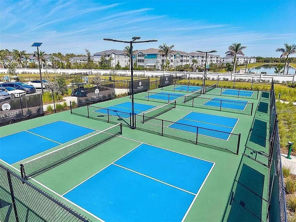 Image 14 of 19 For 1600 Remington Trace Drive