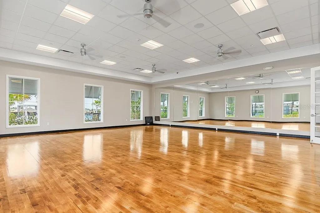 Image 19 of 19 For 1600 Remington Trace Drive