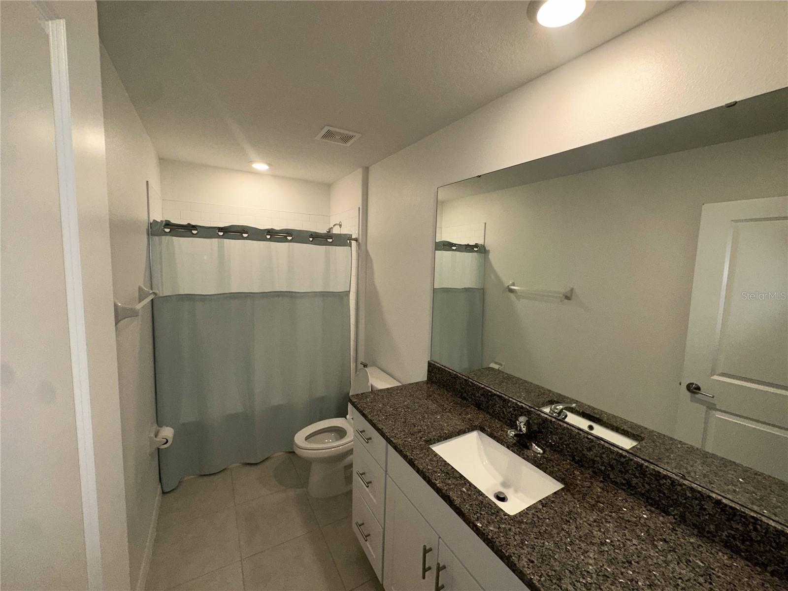 Image 10 of 19 For 1742 Red Loop