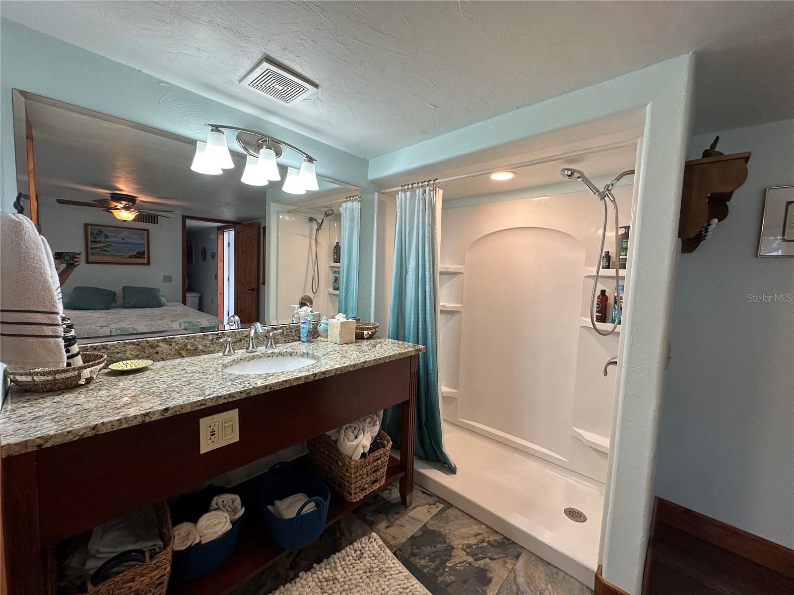 Image 13 of 31 For 56315 Hickory Road