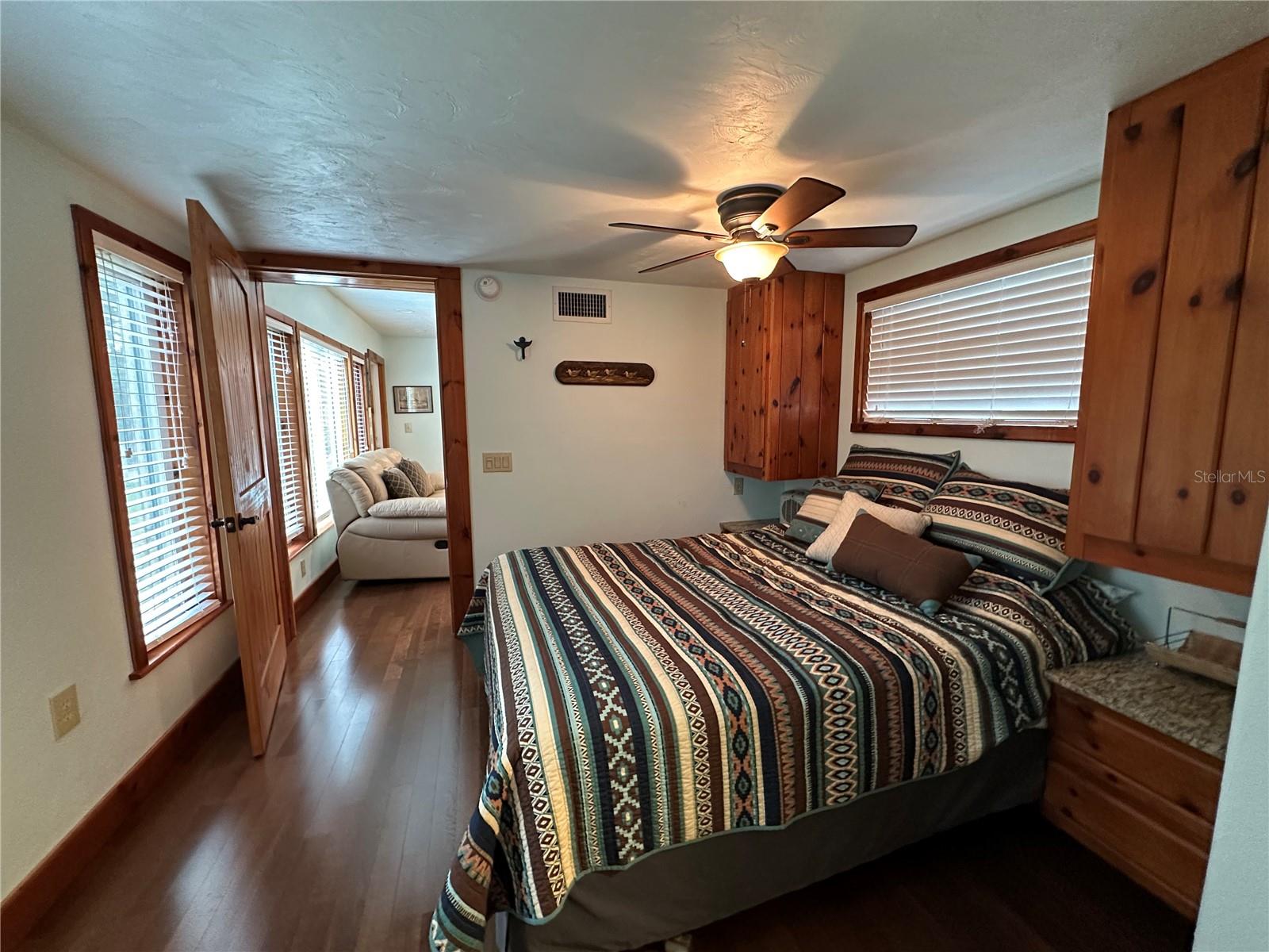 Image 19 of 31 For 56315 Hickory Road