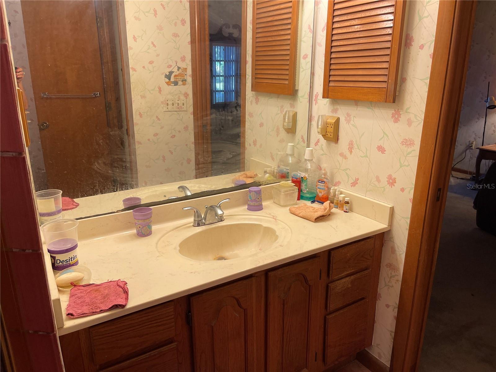 Image 14 of 30 For 3664 Walden Pond Drive