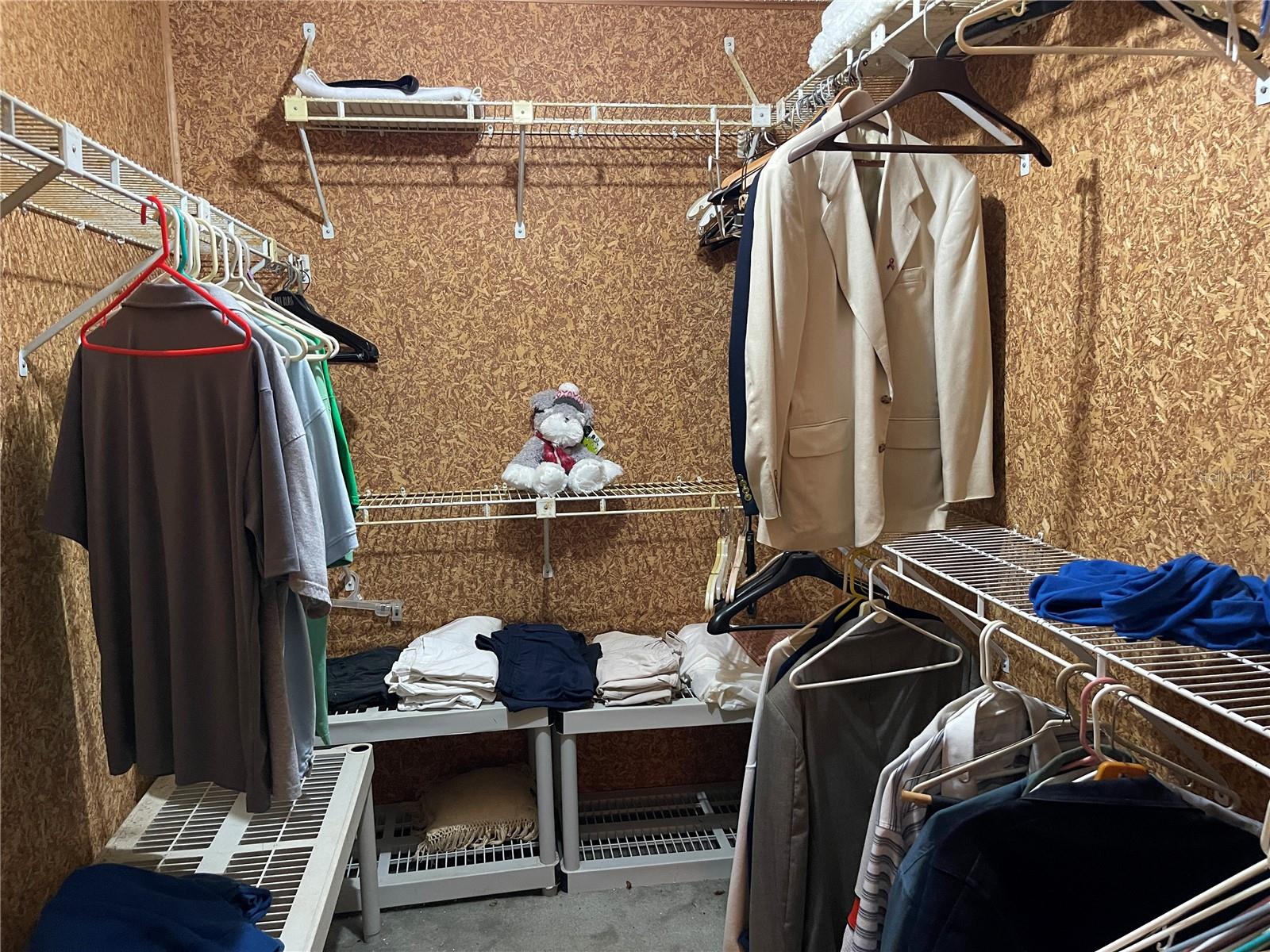 Image 18 of 30 For 3664 Walden Pond Drive