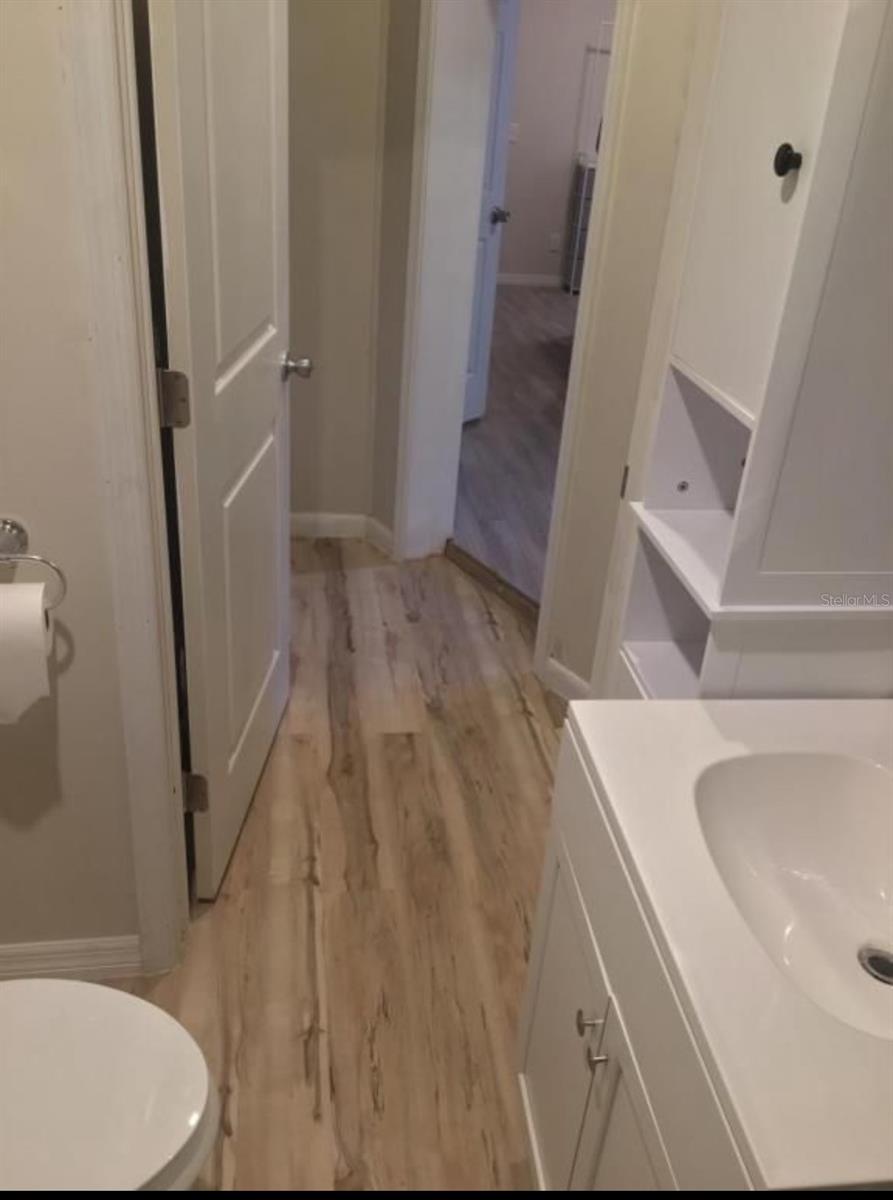 Image 14 of 14 For 1033 Neville Avenue