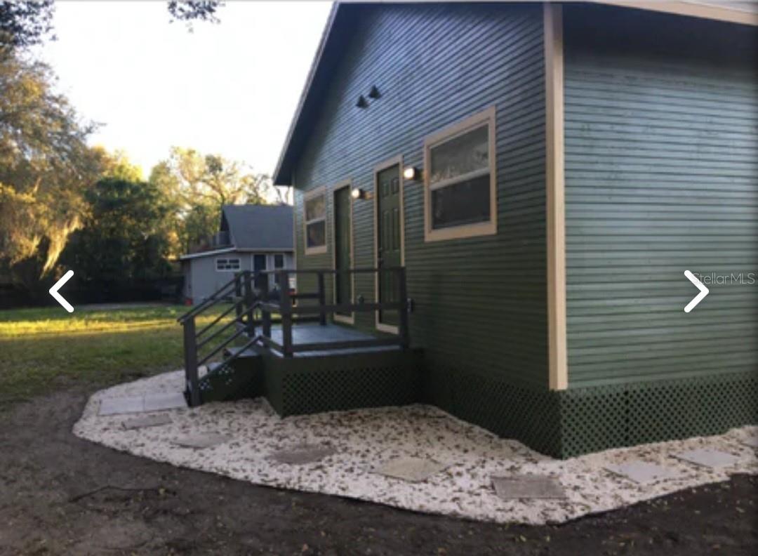 Image 3 of 14 For 1033 Neville Avenue