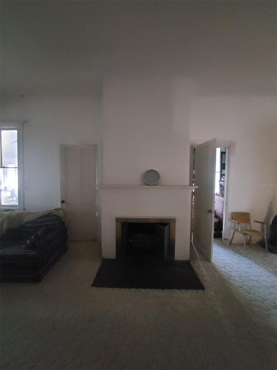 Image 12 of 58 For 251 Blue Lake Avenue