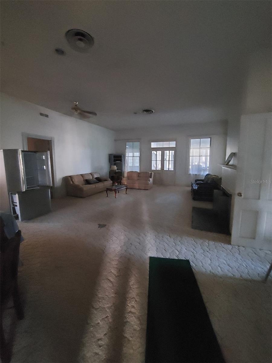 Image 13 of 58 For 251 Blue Lake Avenue