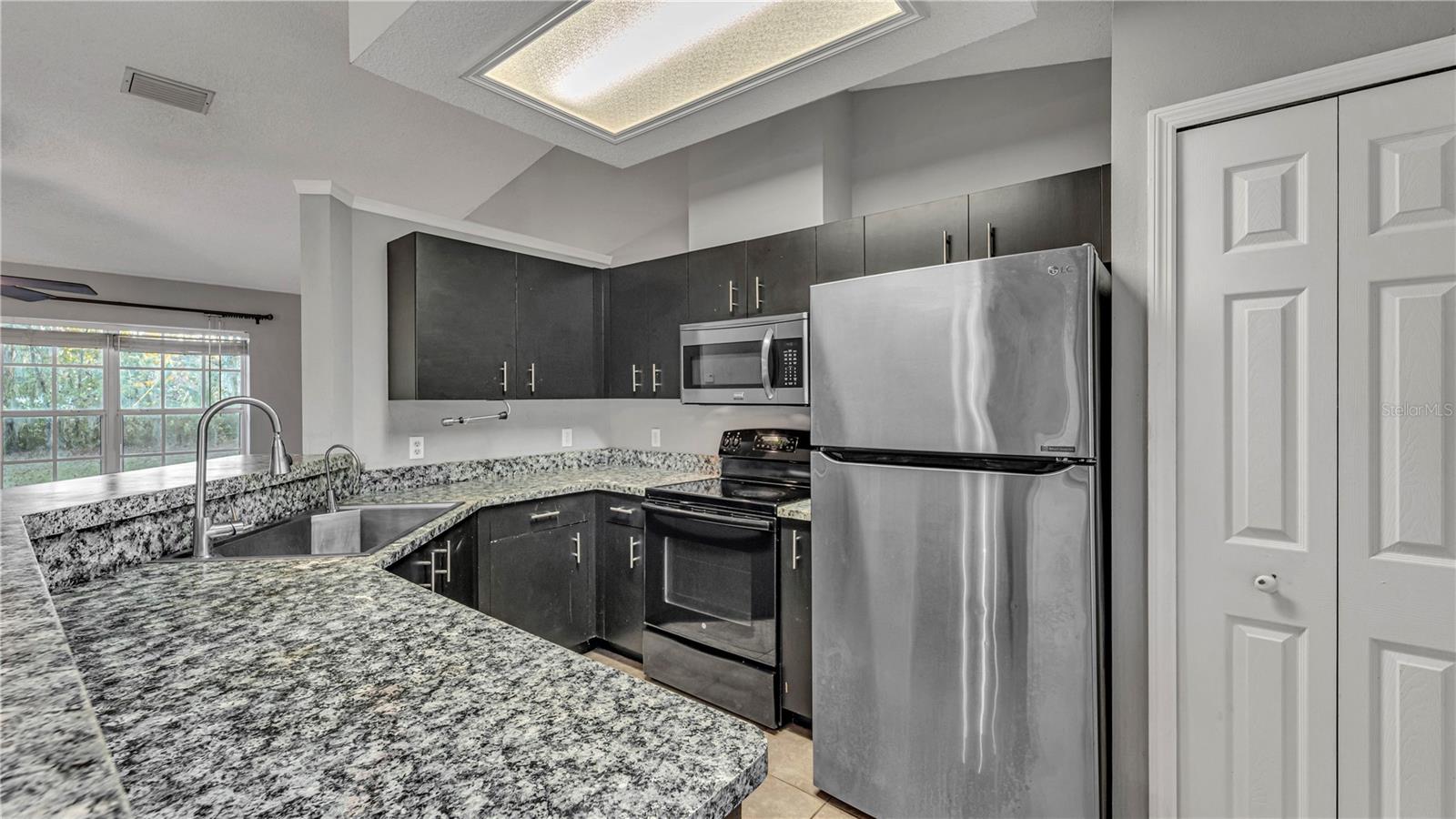 Image 12 of 23 For 1111 New York Avenue