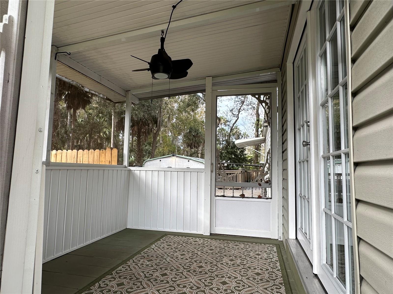 Image 26 of 37 For 24007 River Road