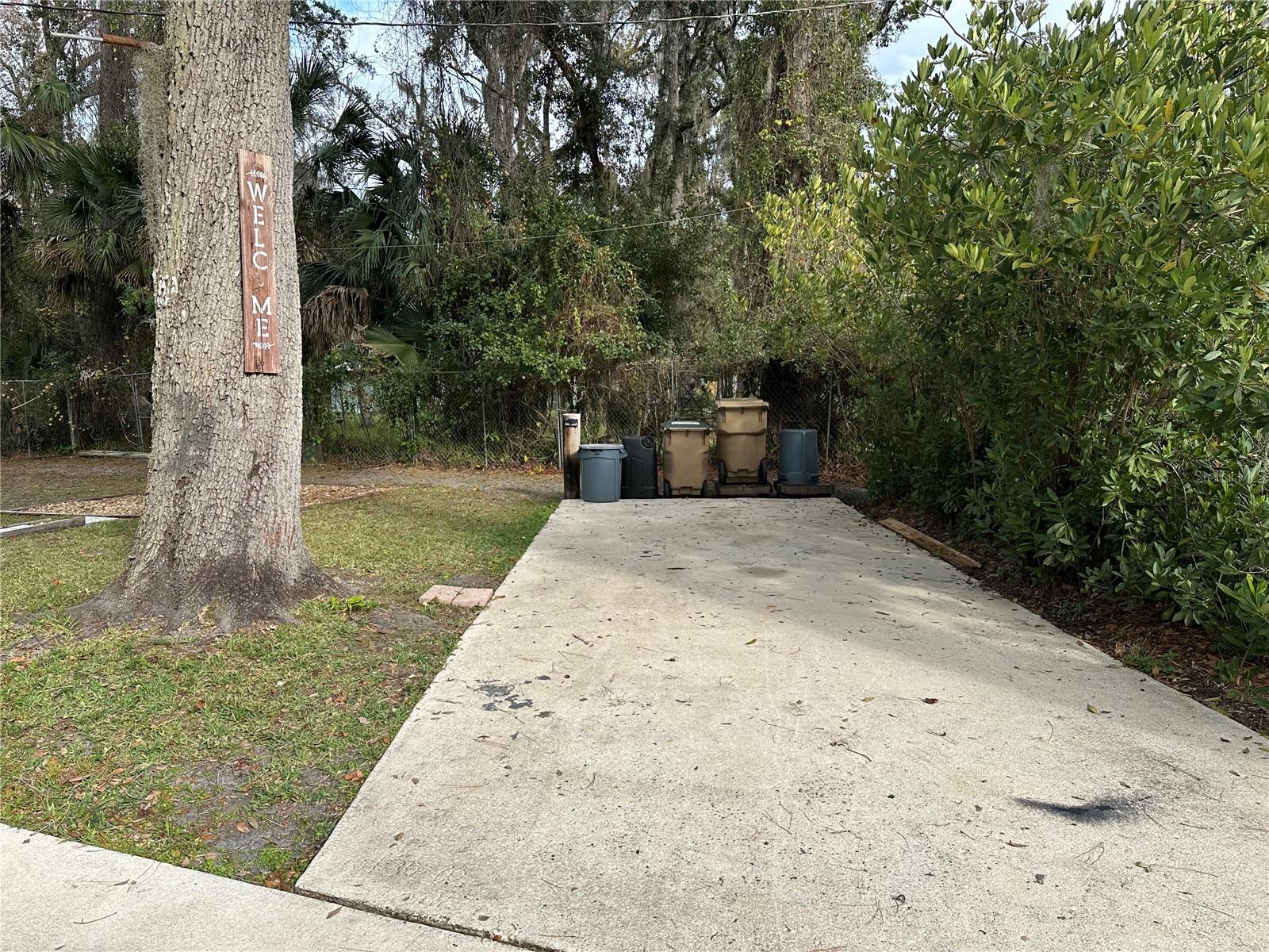 Image 34 of 36 For 24007 River Road