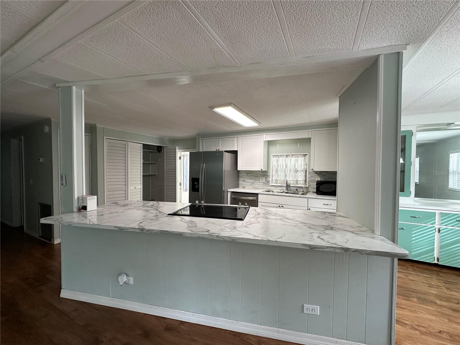 Image 7 of 36 For 24007 River Road