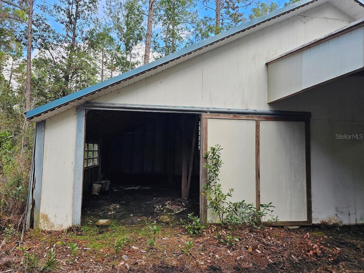 Image 15 of 27 For 804 Shell Harbor Road