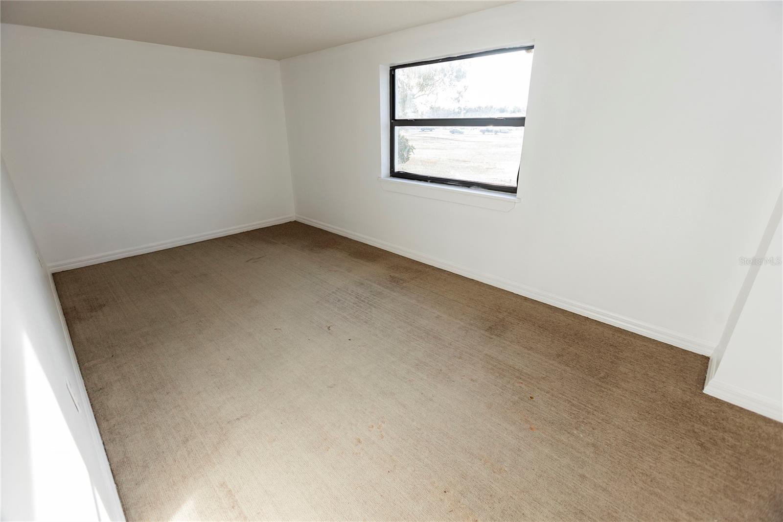 Image 23 of 27 For 6112 Silver Oaks Drive