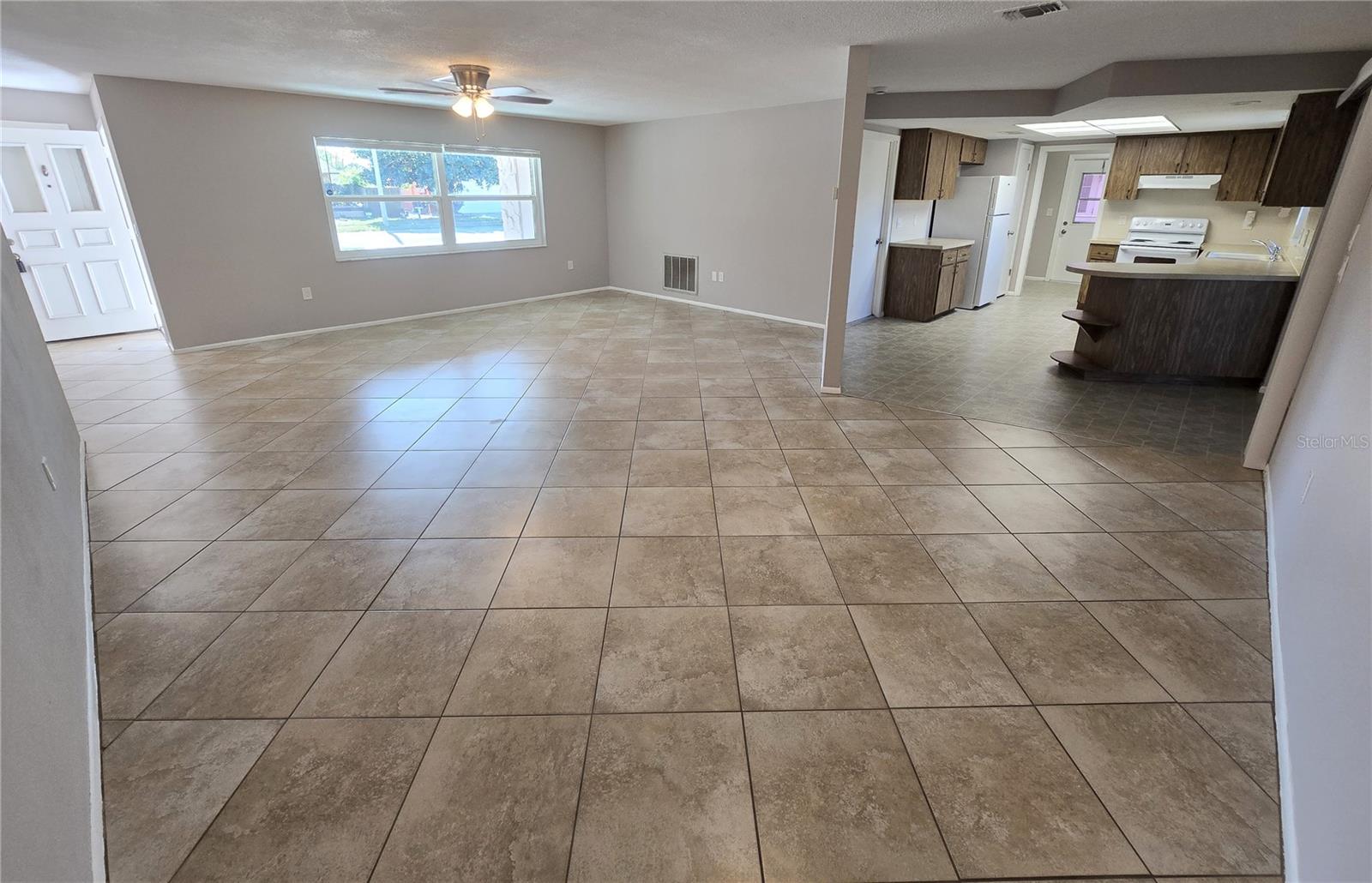 Image 2 of 39 For 7415 Chairman Court