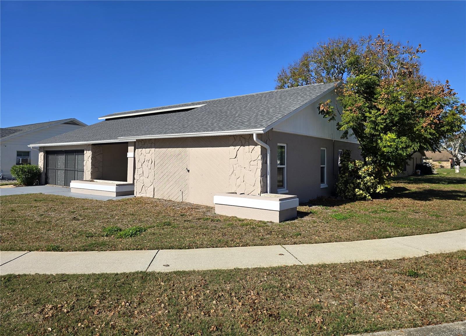 Image 27 of 39 For 7415 Chairman Court