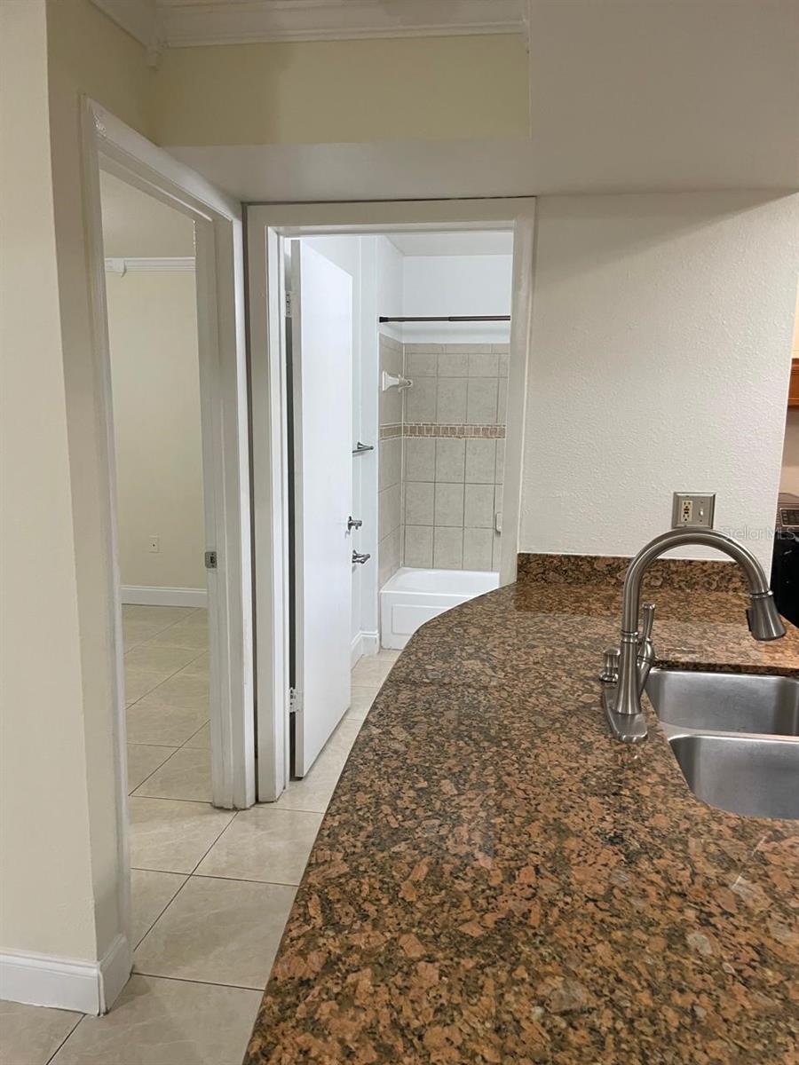 Image 5 of 13 For 3020 Parkway Boulevard 103