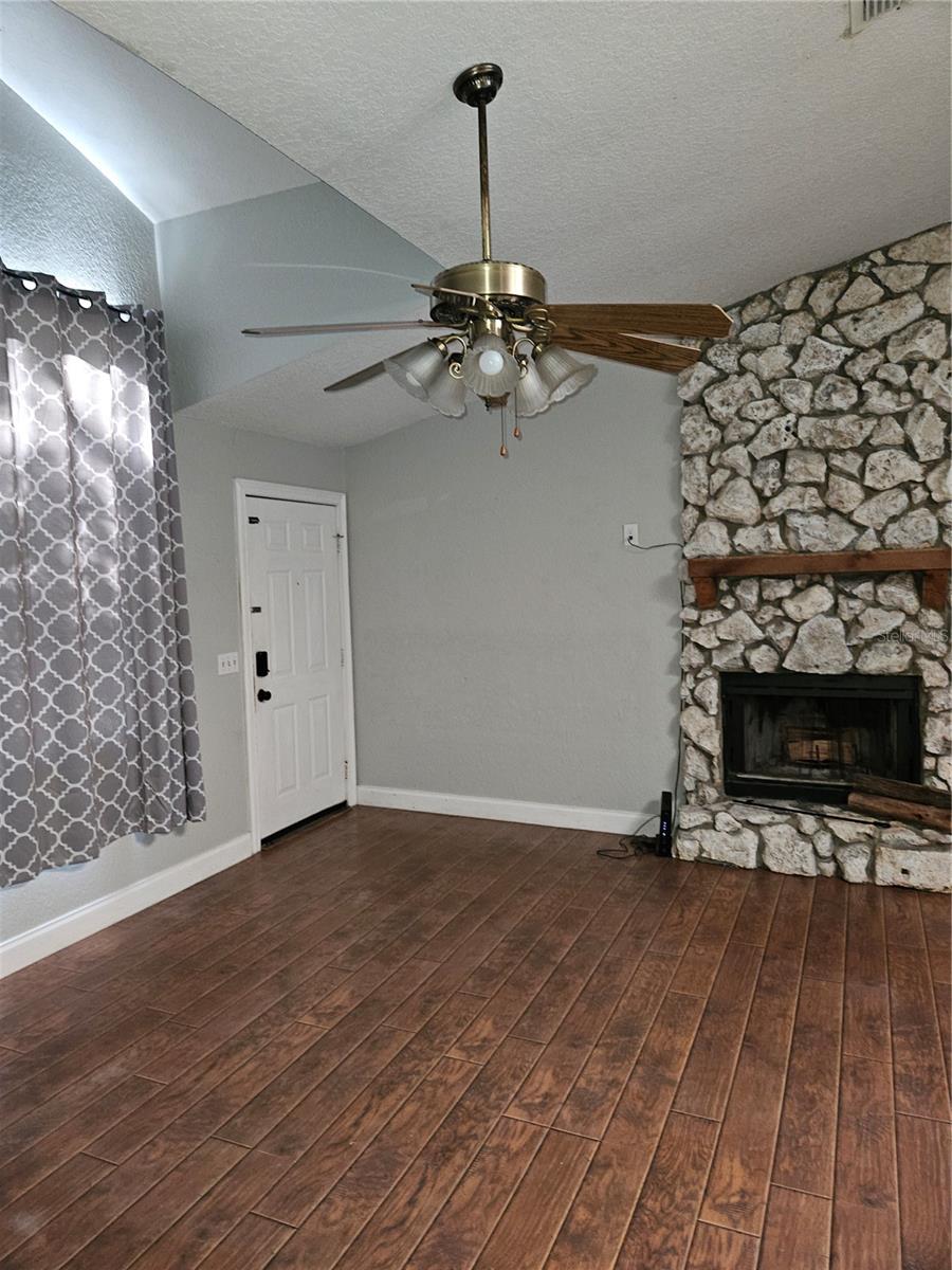 Image 12 of 14 For 22162 Birr Court