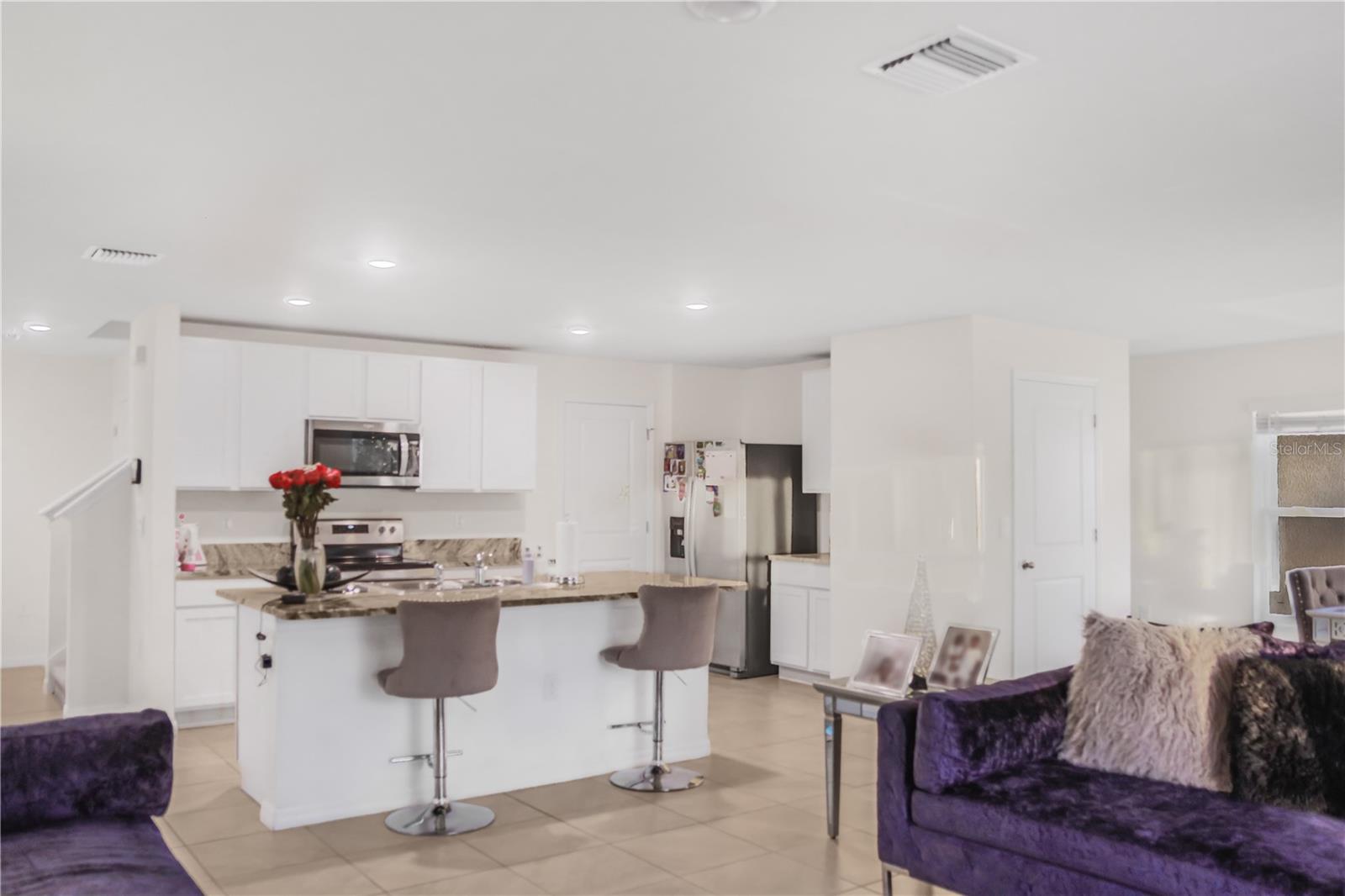 Image 8 of 29 For 16820 Delia Street