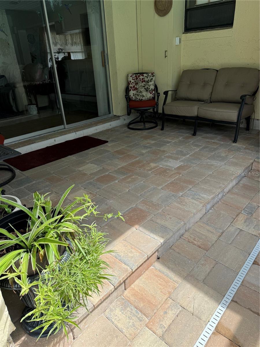 Image 10 of 18 For 200 Main Avenue