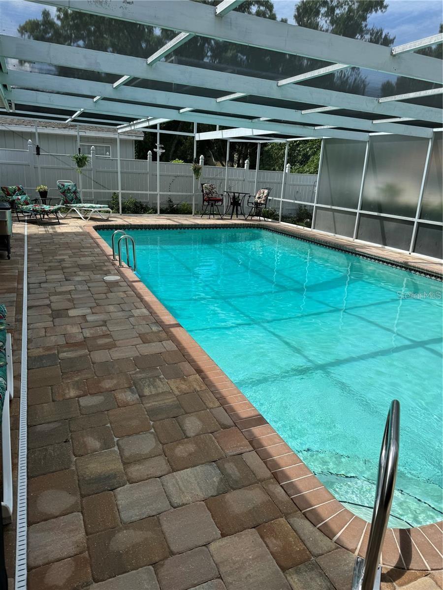 Image 11 of 18 For 200 Main Avenue