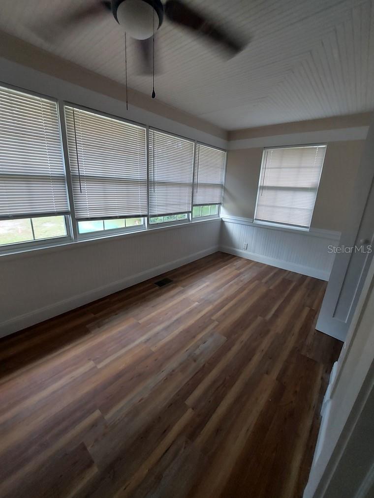 Image 12 of 24 For 616 Howry Avenue