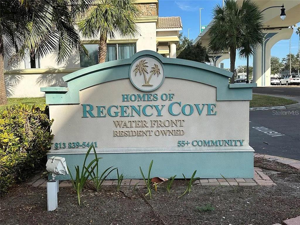 Image 4 of 6 For 4851 Gandy Boulevard B5l37