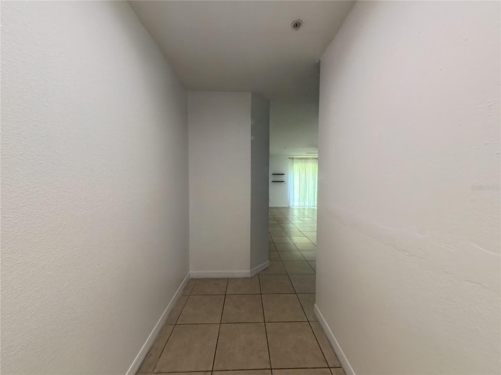 Image 3 of 18 For 215 Glowing Peace Lane 86