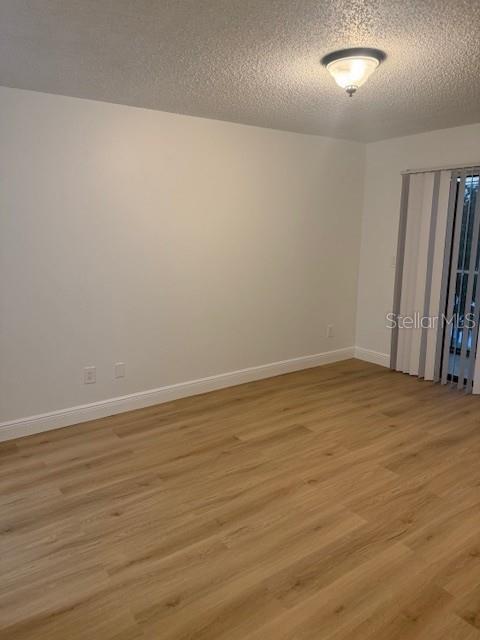 Image 15 of 33 For 25307 Northlake Drive 307