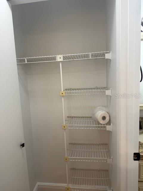 Image 26 of 33 For 25307 Northlake Drive 307