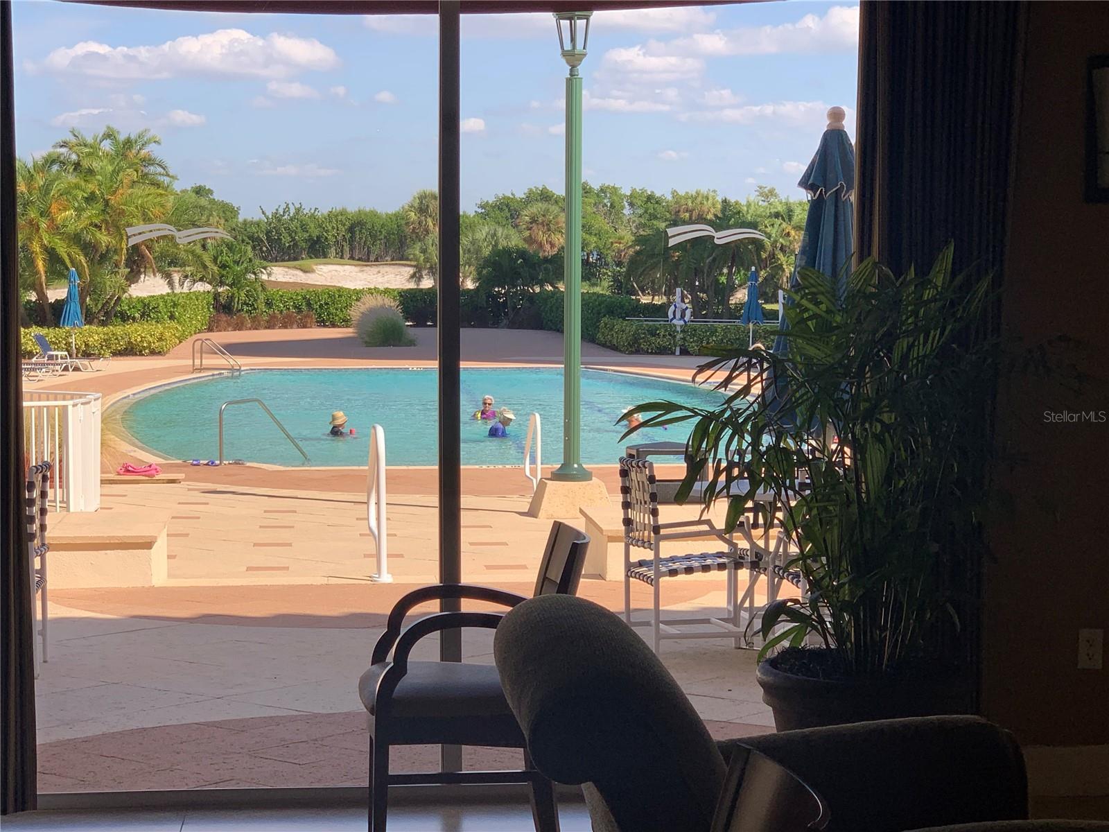 Listing photo id 24 for 3060 Grand Bay Boulevard 174