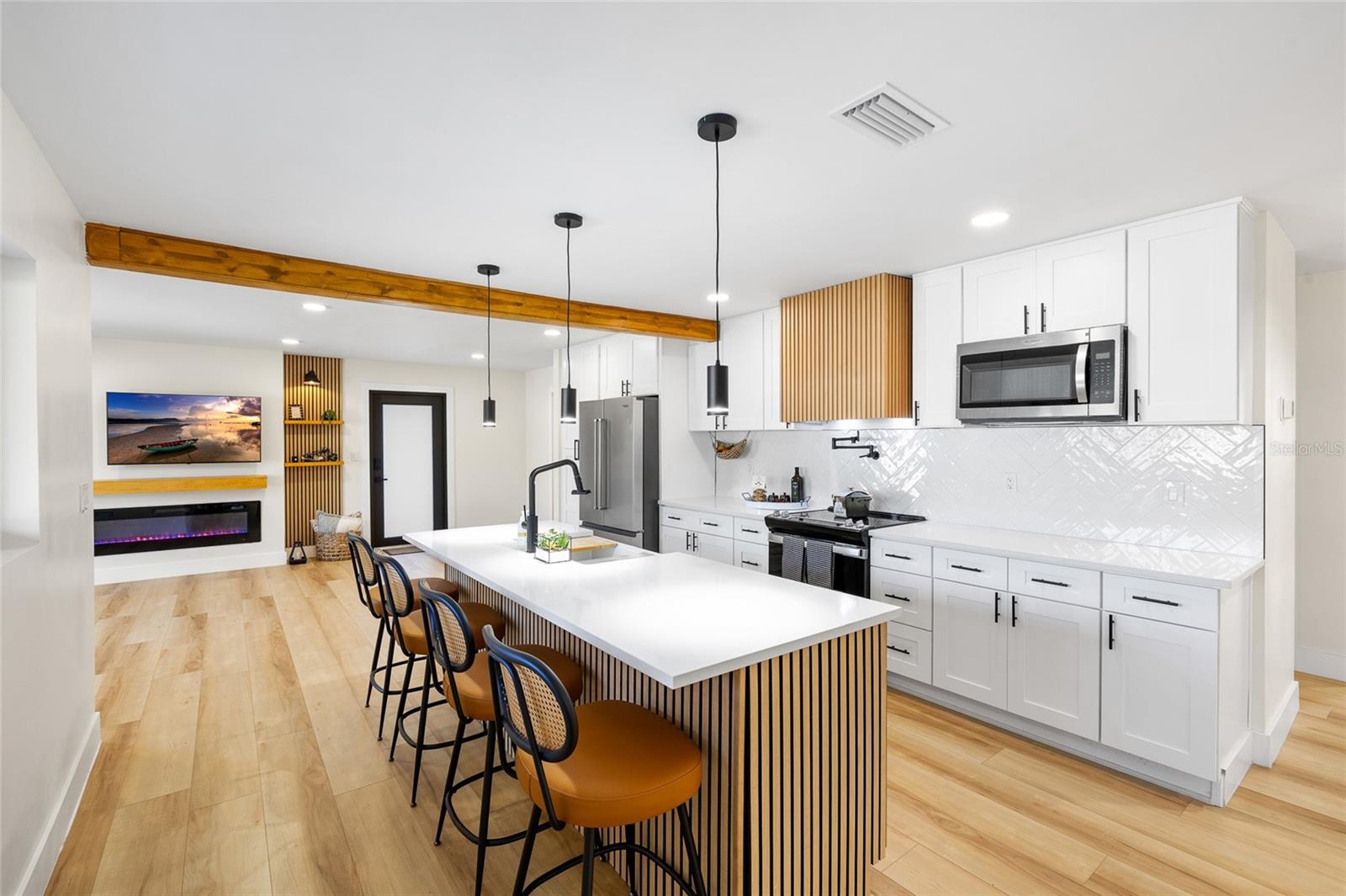 Image 13 of 58 For 4412 Trilby Avenue