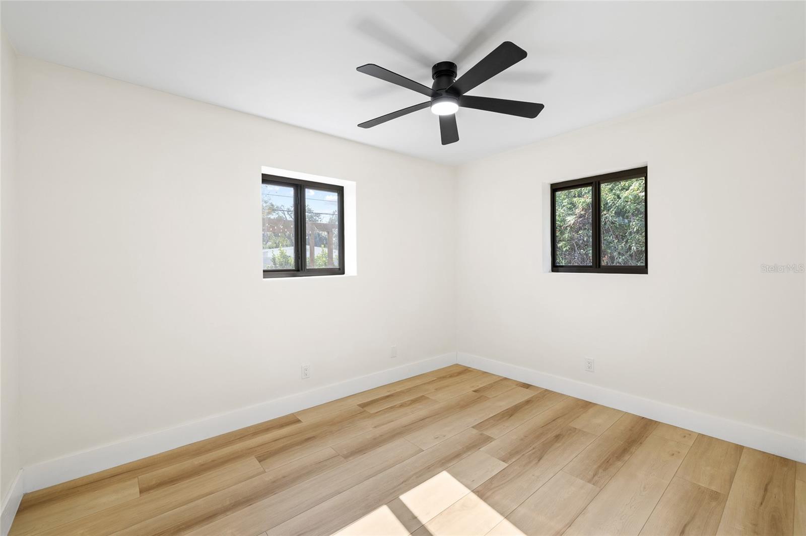 Image 33 of 58 For 4412 Trilby Avenue